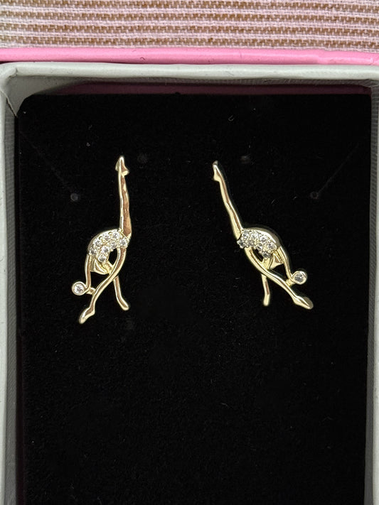 Kolczyki gimnastyczka kolor złoty