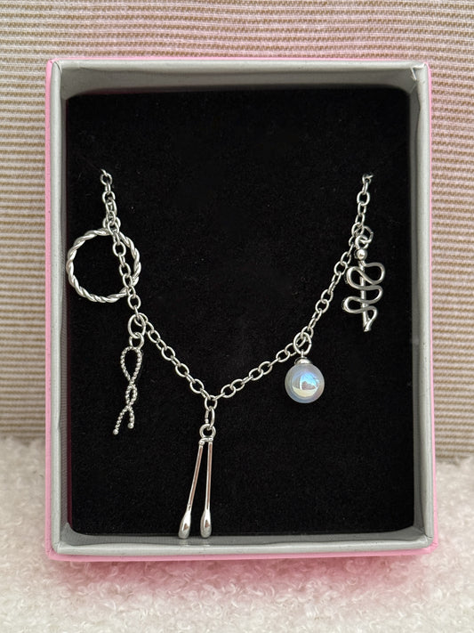 Naszyjnik przybory kolor srebrny