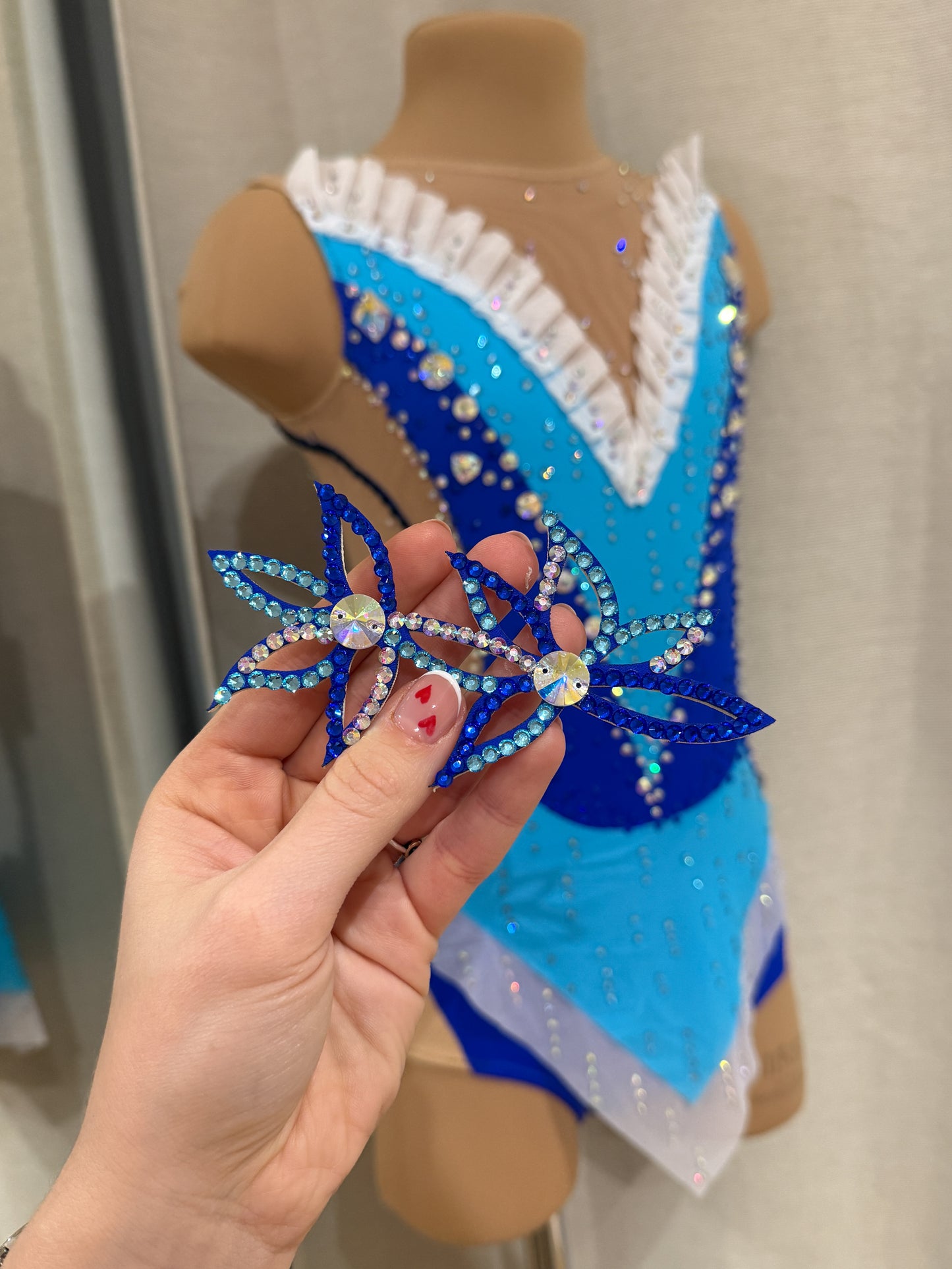 Personalizowana korona dopasowana do stroju